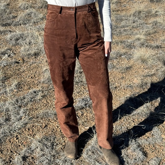 Size 10 Bushwhacker Vintage Brown Leather Straight Leg Pants - Picture 1 of 17